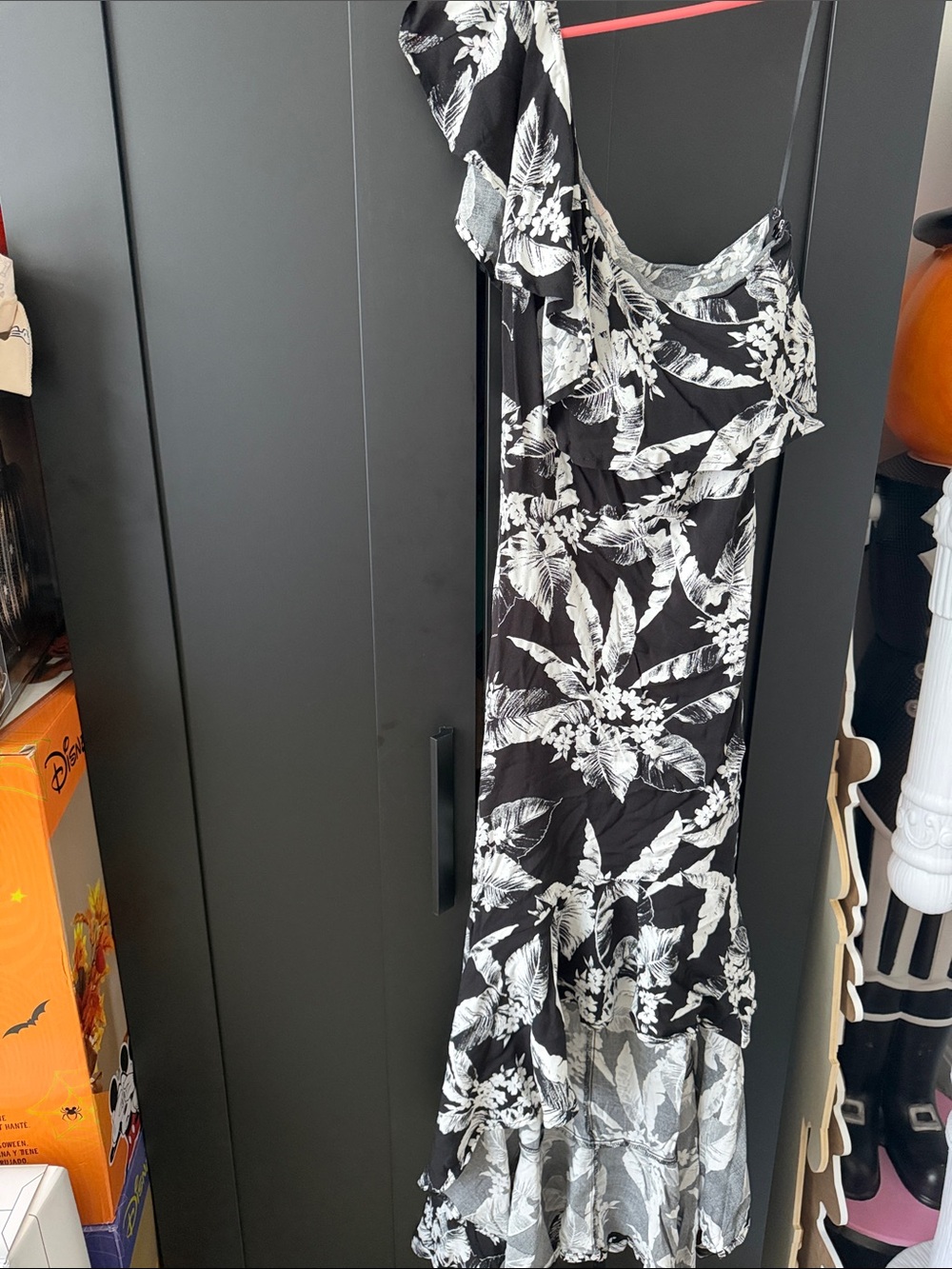 miami Black and White Floral One-Shoulder Ruffle Dress